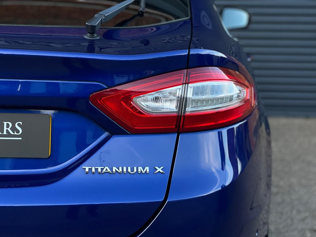 FORD MONDEO