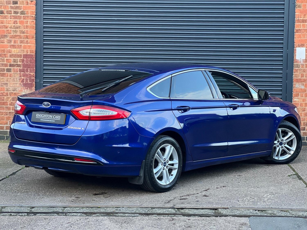 FORD MONDEO
