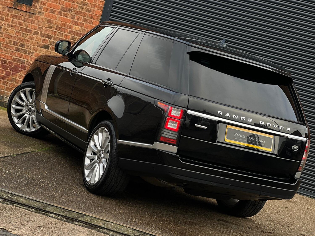 View LAND ROVER RANGE ROVER 4.4 SD V8 Autobiography 