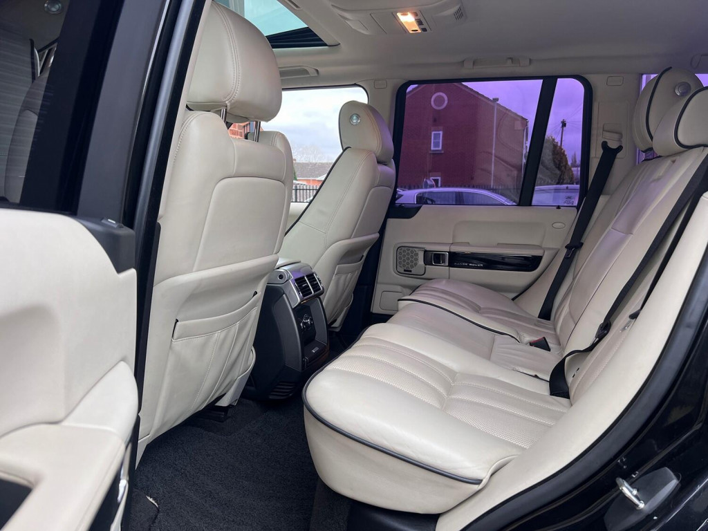 LAND ROVER RANGE ROVER