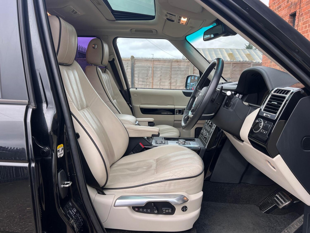 LAND ROVER RANGE ROVER