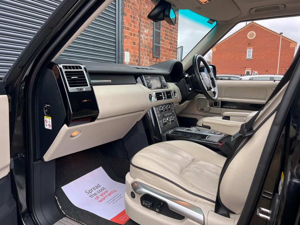 LAND ROVER RANGE ROVER