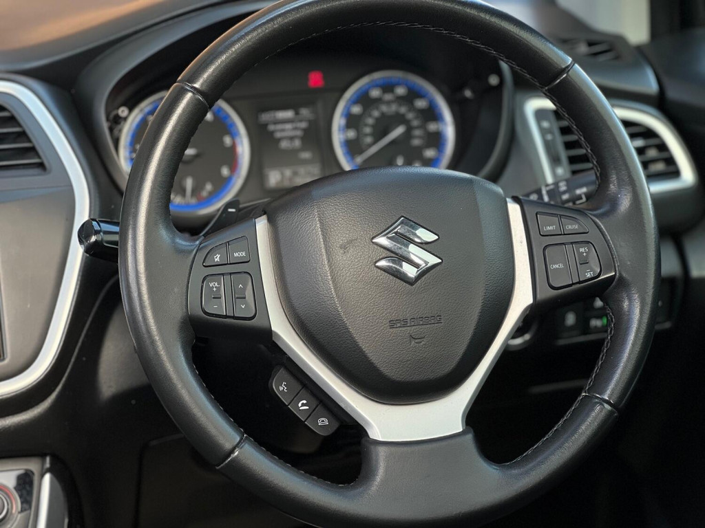 SUZUKI SX4 S-CROSS
