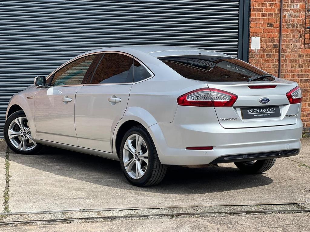 FORD MONDEO