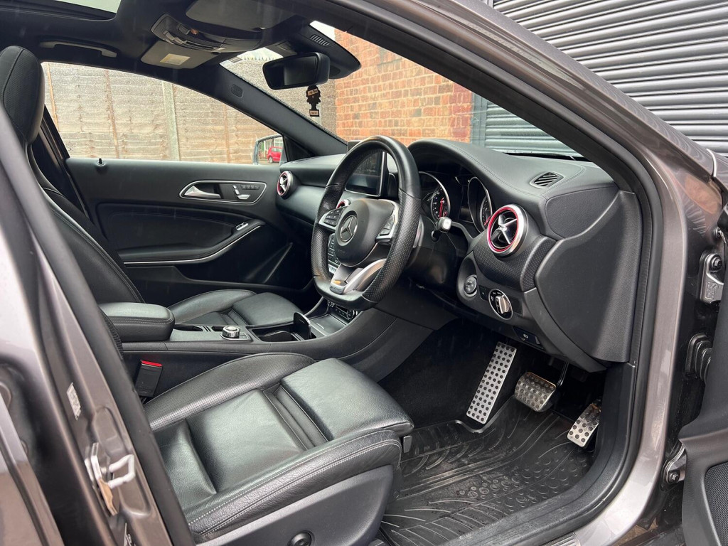 MERCEDES-BENZ A CLASS