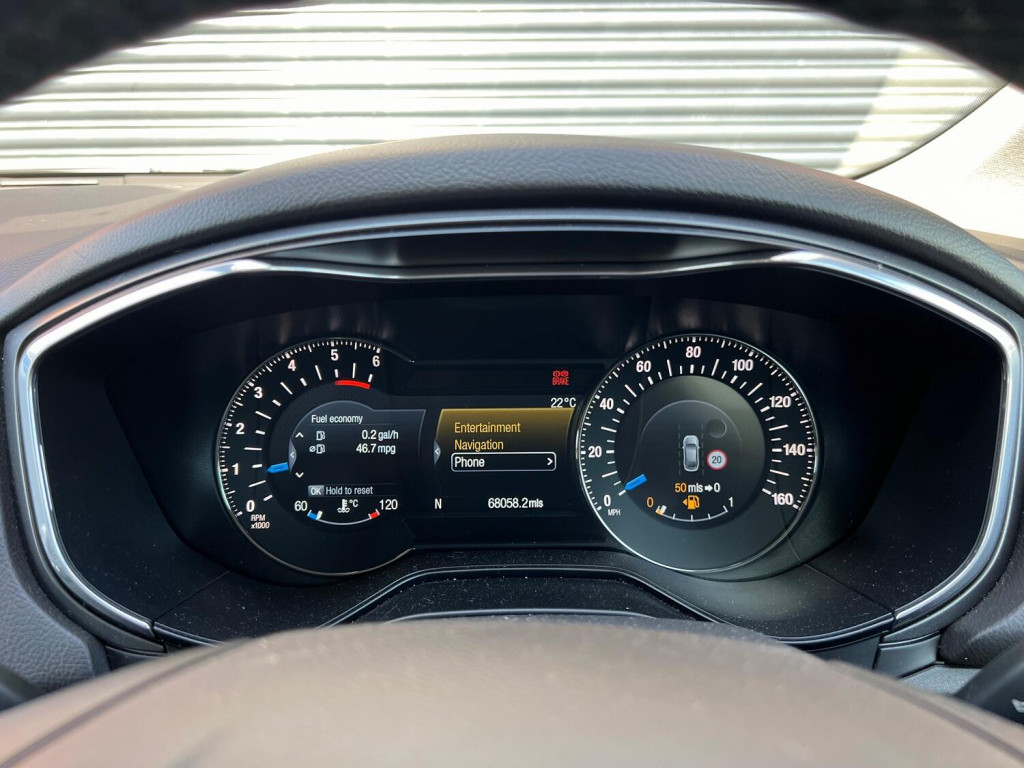 FORD MONDEO