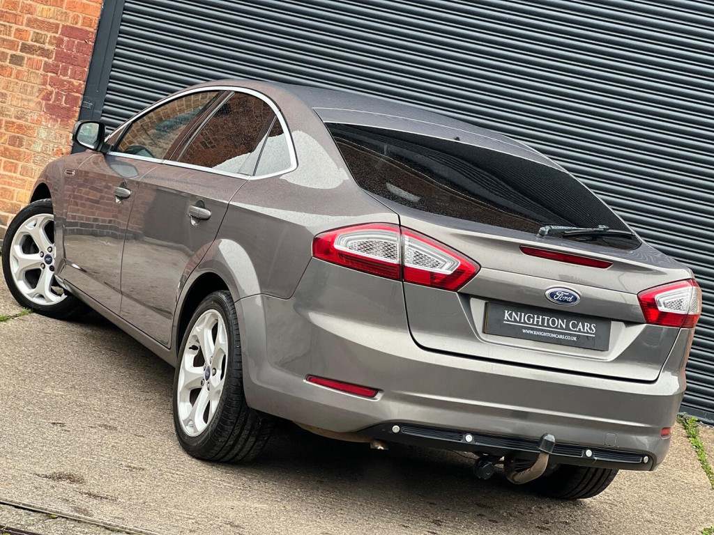 View FORD MONDEO 2.0 TDCi Titanium