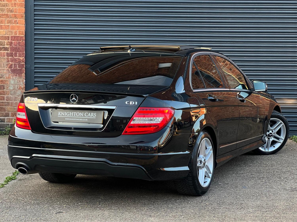 MERCEDES-BENZ C CLASS