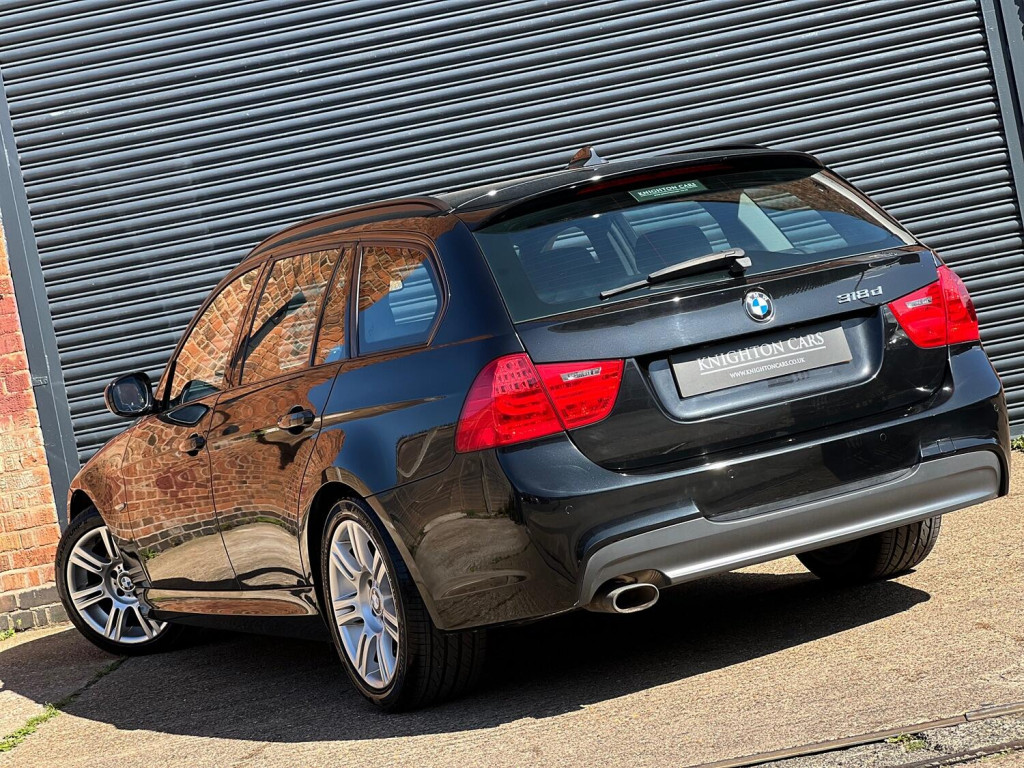 View BMW 3 SERIES 2.0 318d M Sport Touring
