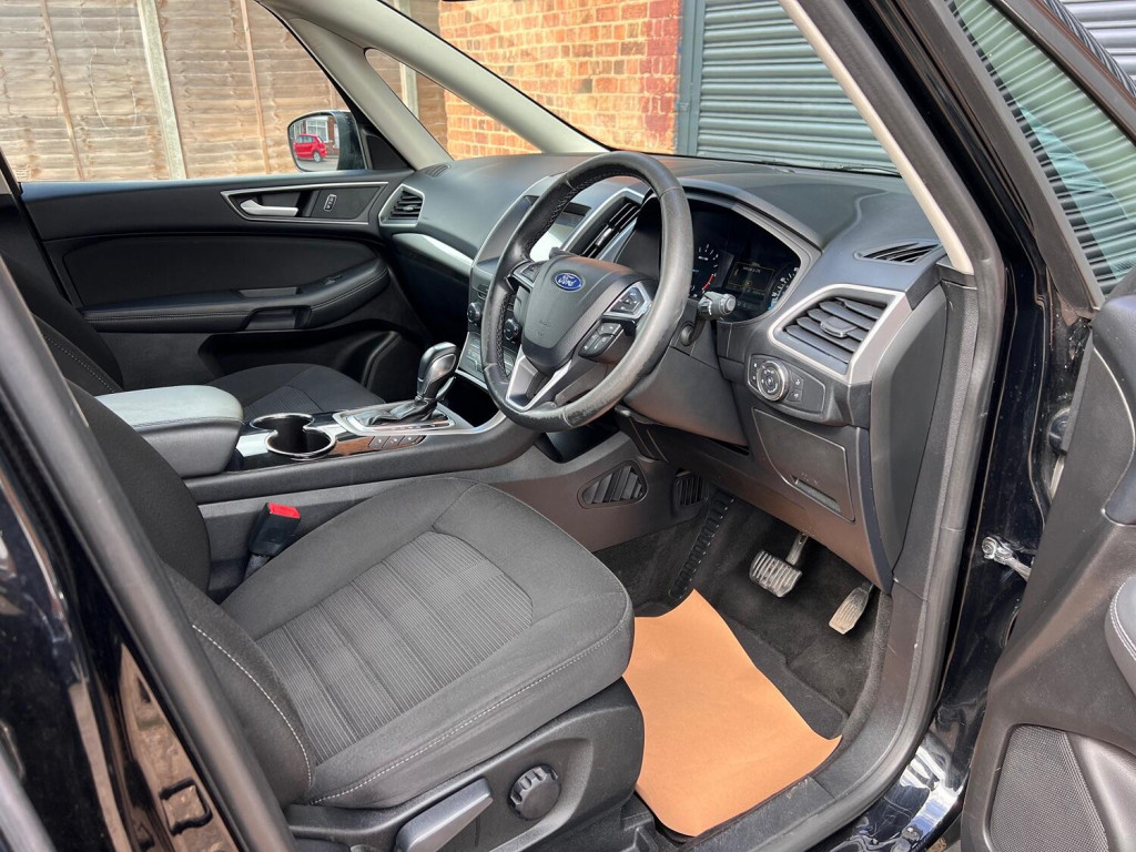 FORD GALAXY