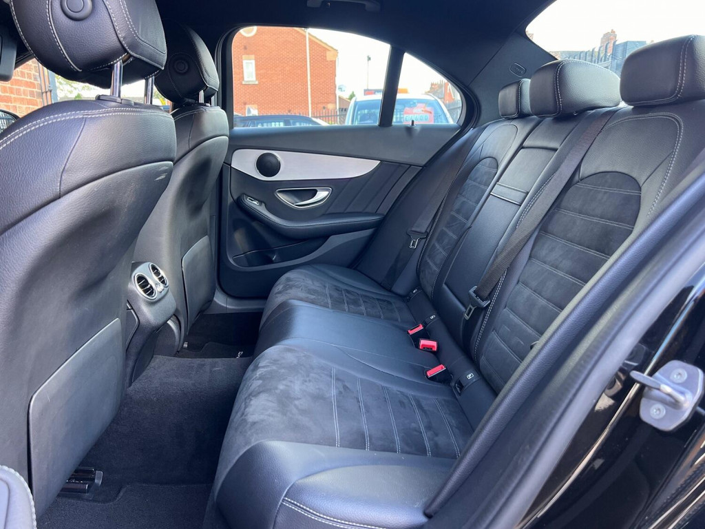 MERCEDES-BENZ C CLASS