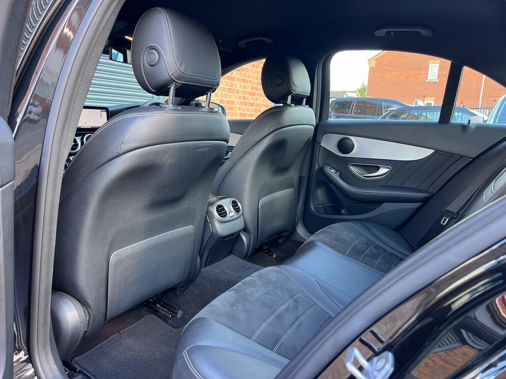 MERCEDES-BENZ C CLASS