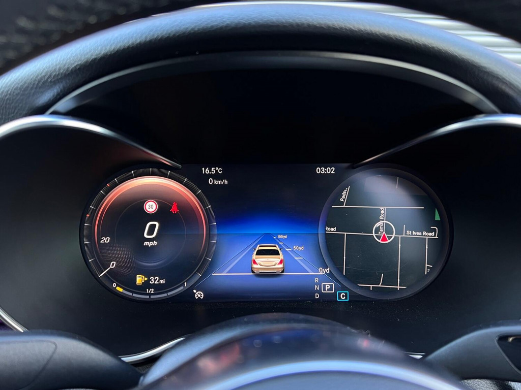 MERCEDES-BENZ C CLASS