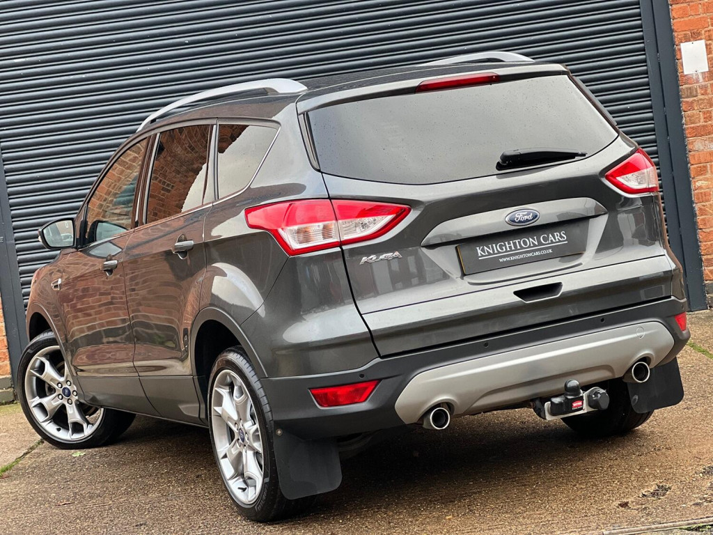 View FORD KUGA 2.0 TDCi Titanium