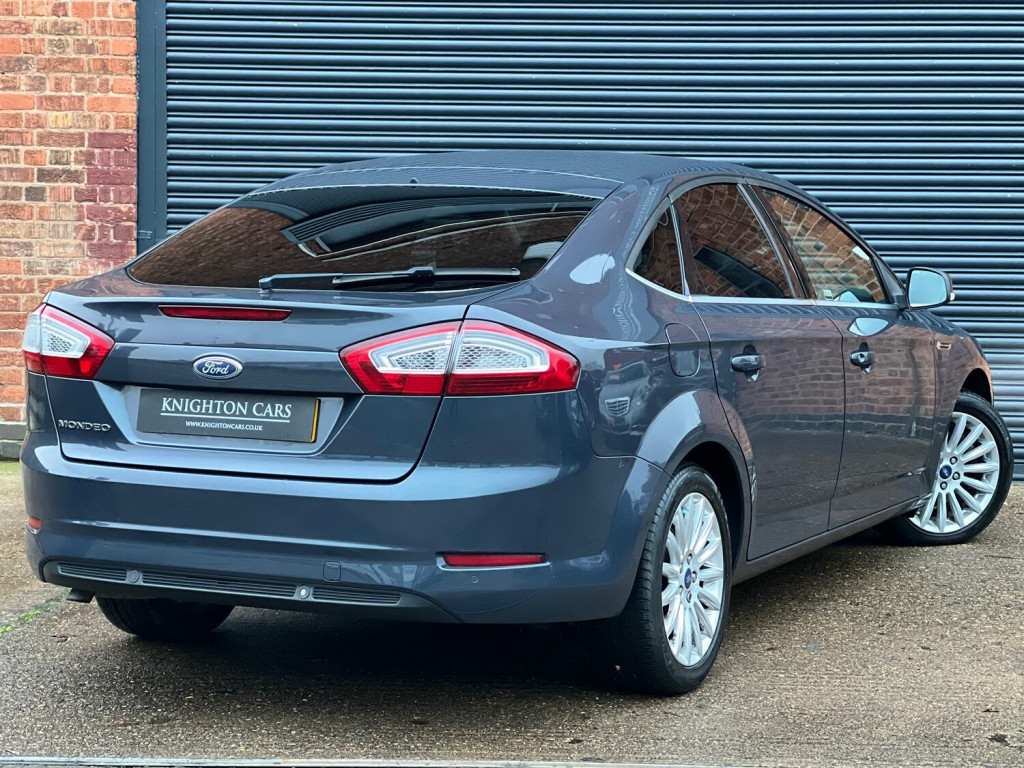 FORD MONDEO