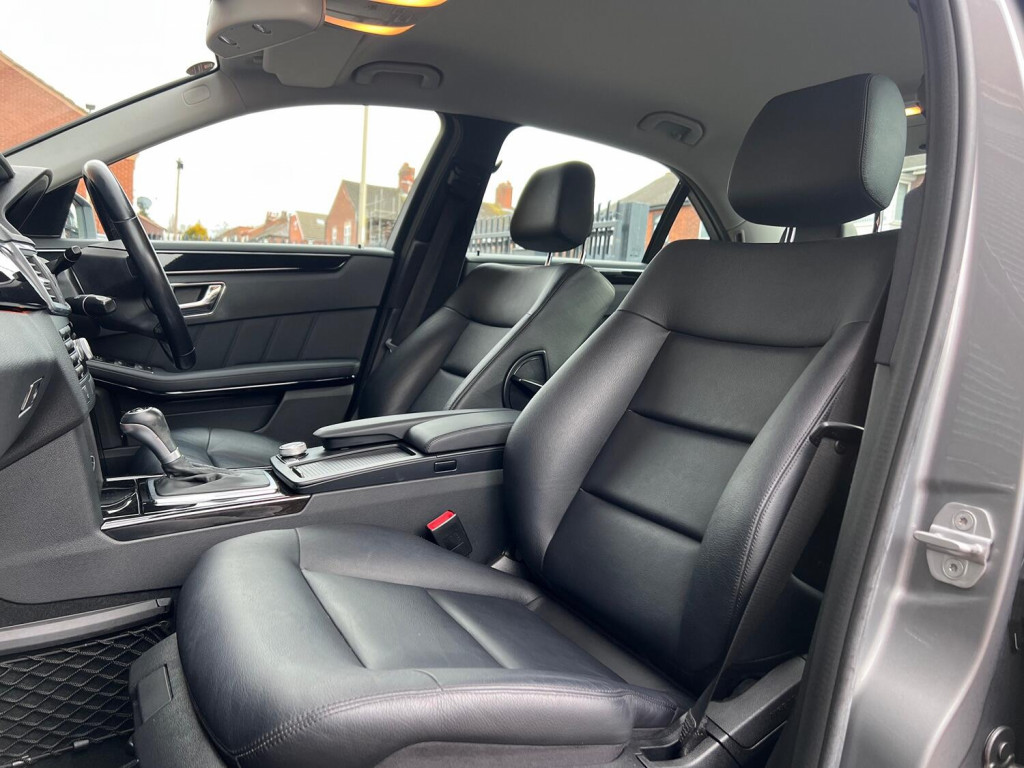 MERCEDES-BENZ E CLASS