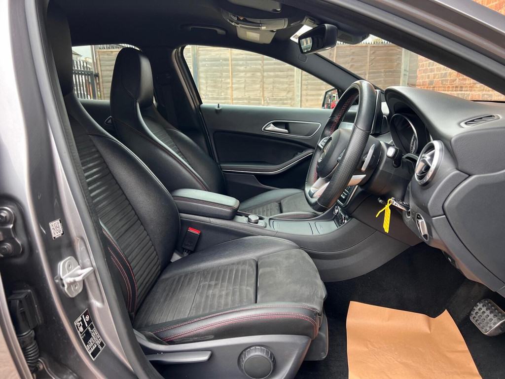 MERCEDES-BENZ GLA CLASS