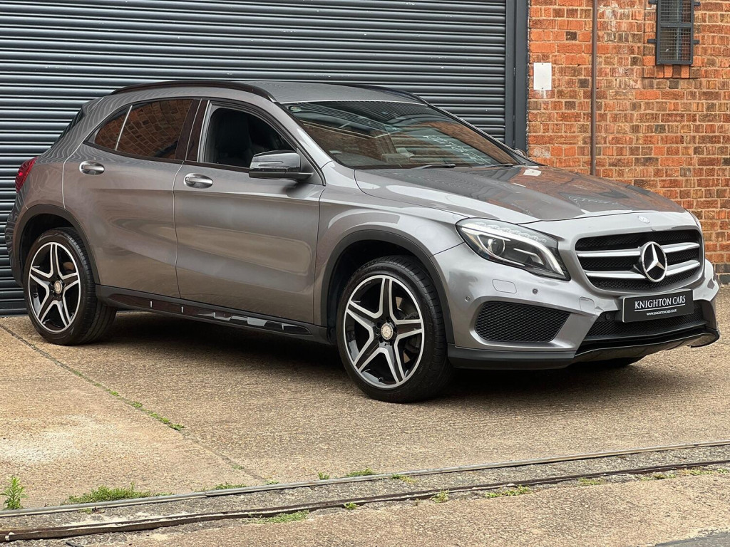 MERCEDES-BENZ GLA CLASS