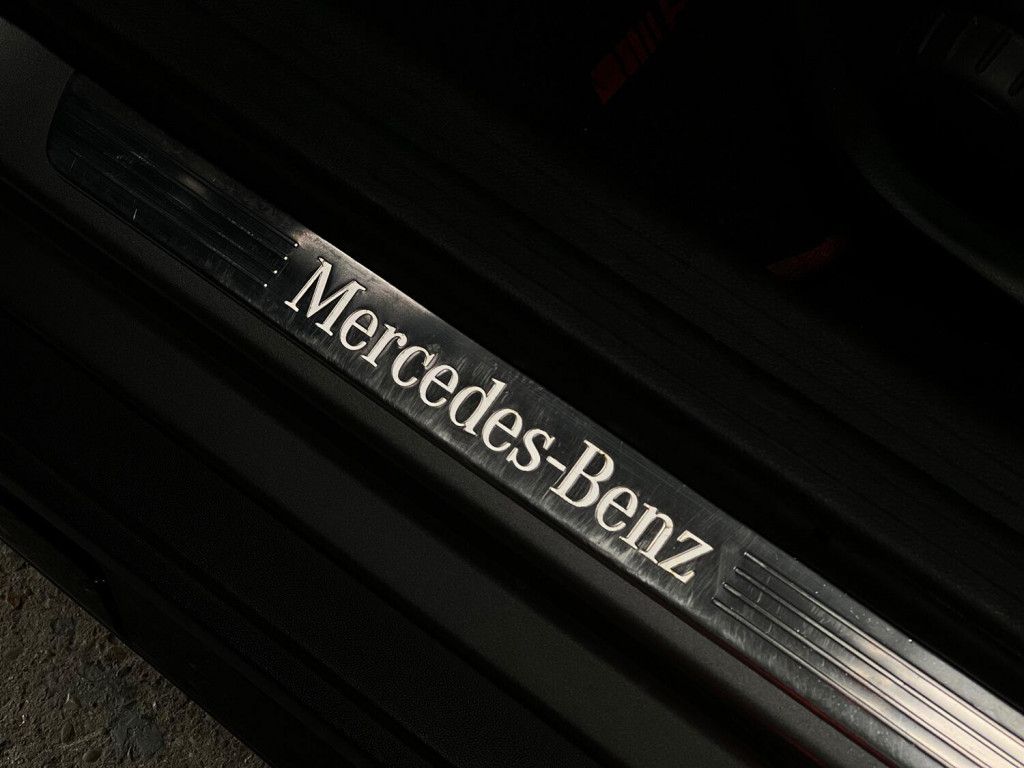 MERCEDES-BENZ GLA CLASS