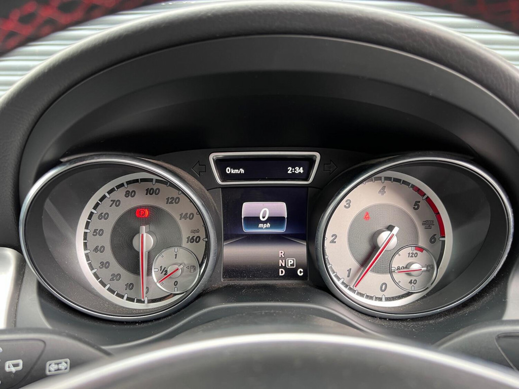 MERCEDES-BENZ GLA CLASS