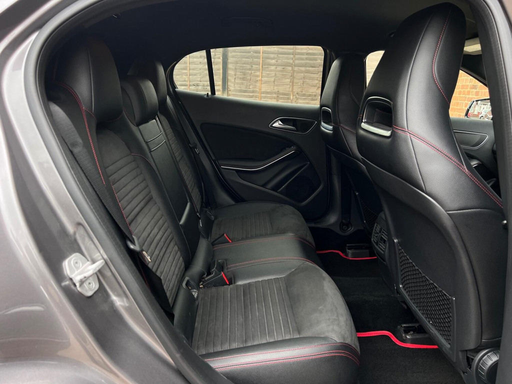 MERCEDES-BENZ GLA CLASS