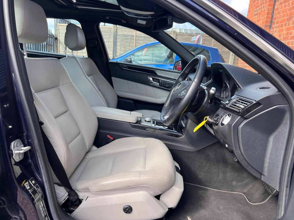 MERCEDES-BENZ E CLASS