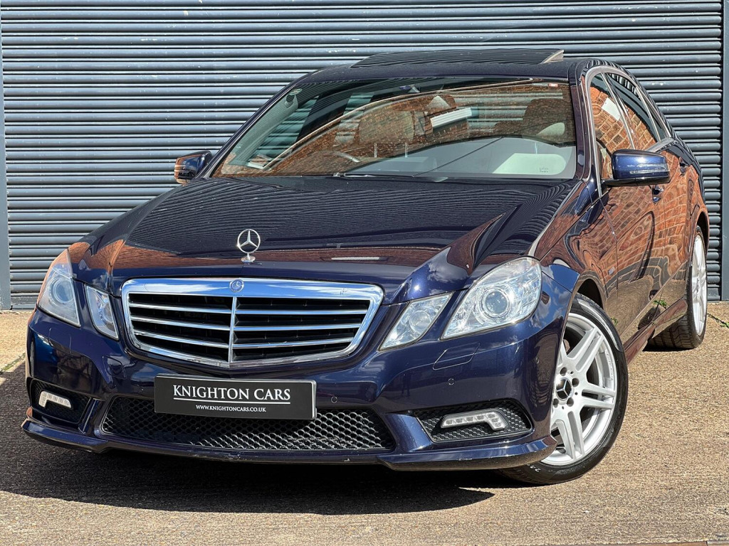 MERCEDES-BENZ E CLASS