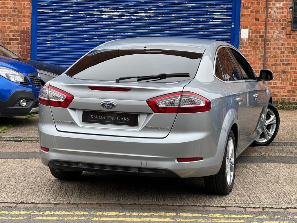 FORD MONDEO