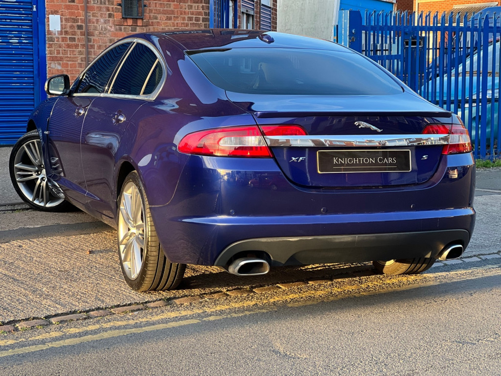 JAGUAR XF