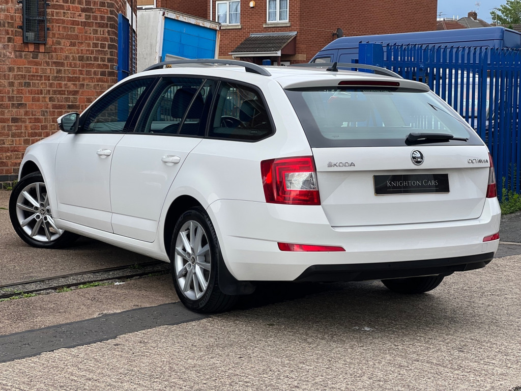 SKODA OCTAVIA