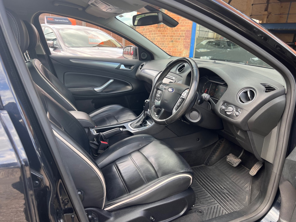 FORD MONDEO