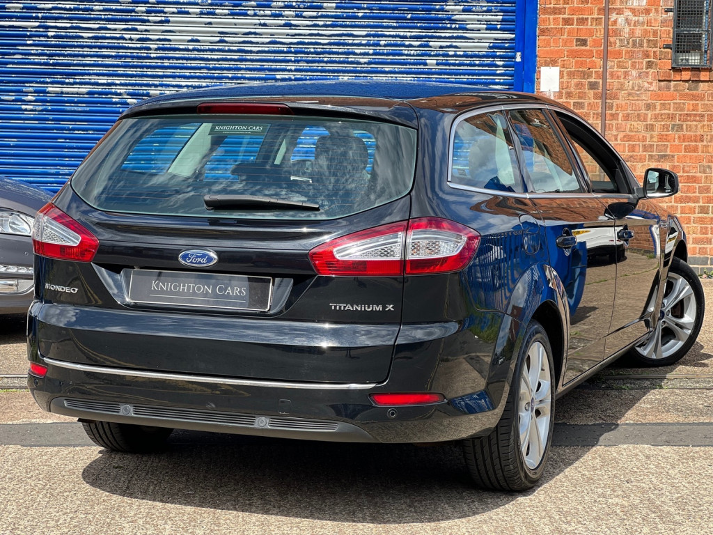 FORD MONDEO