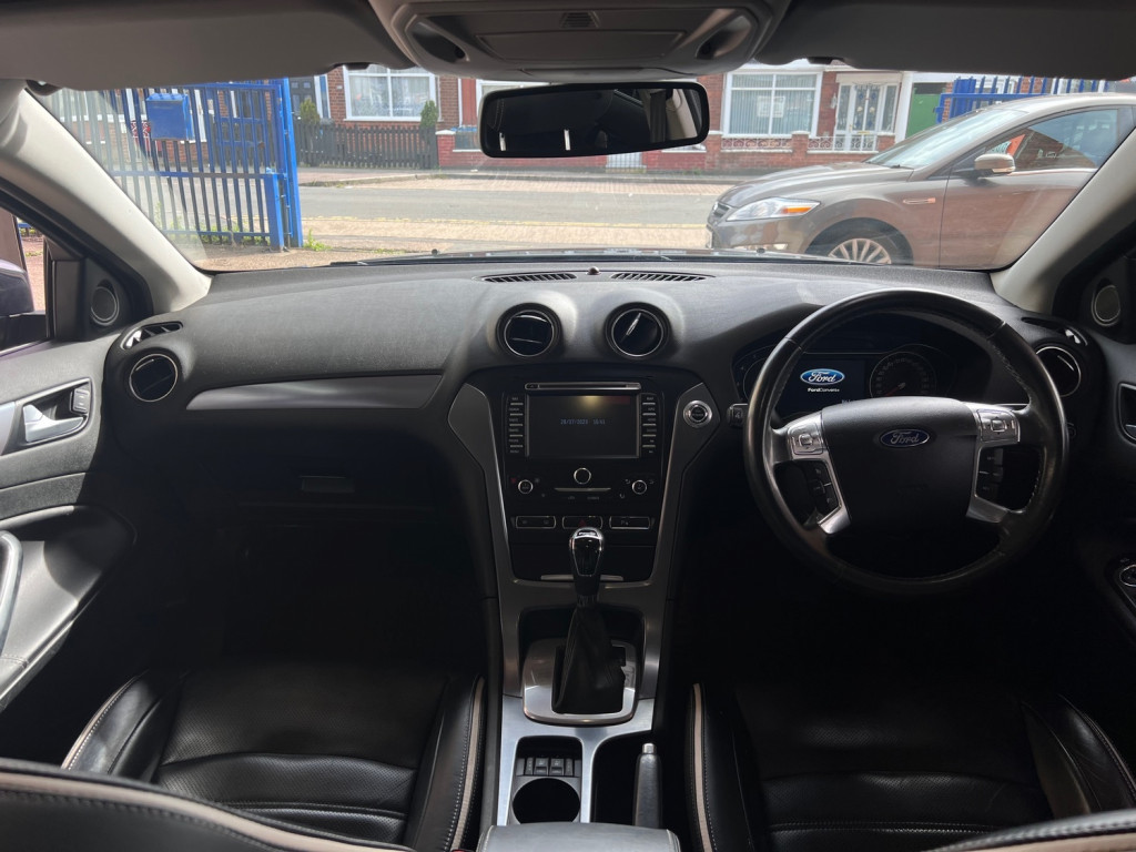 FORD MONDEO