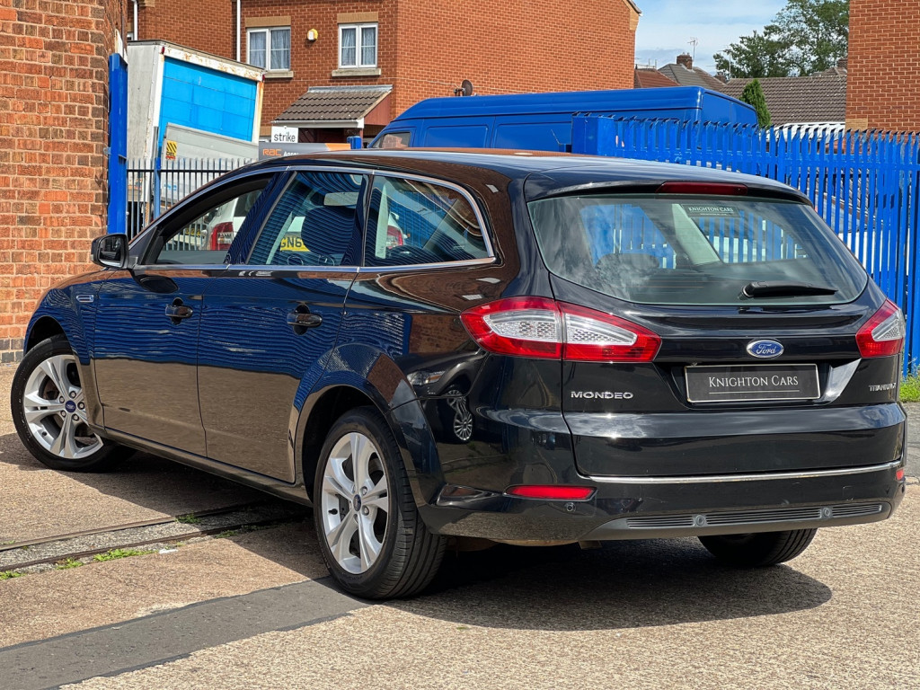 FORD MONDEO