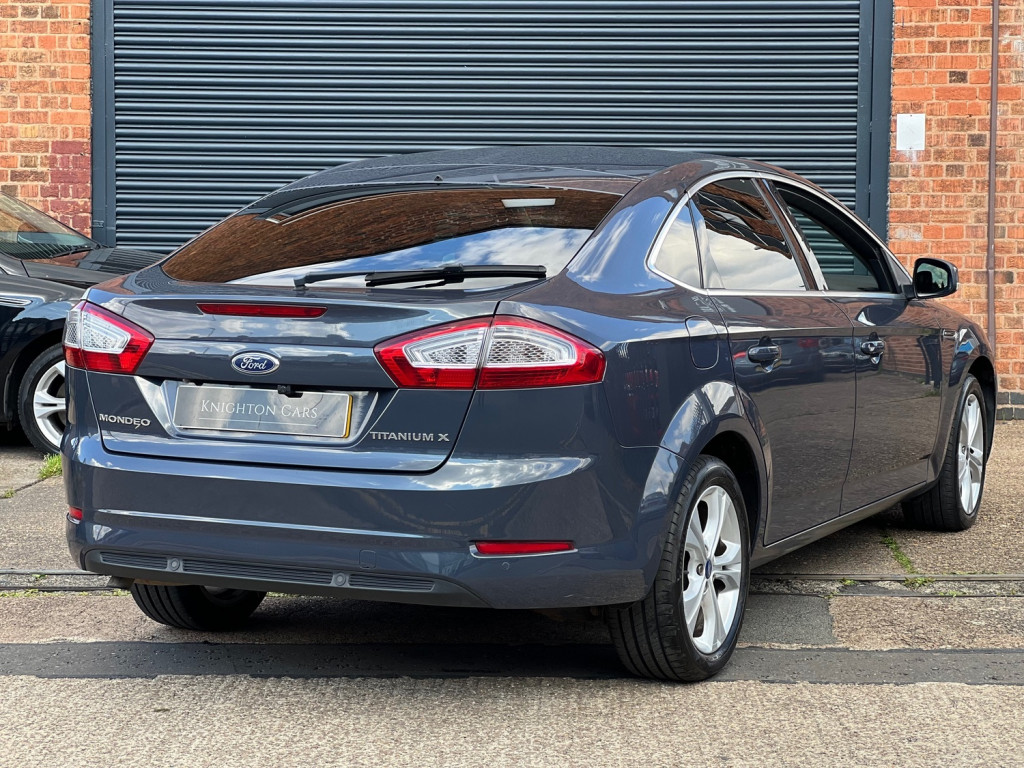 FORD MONDEO