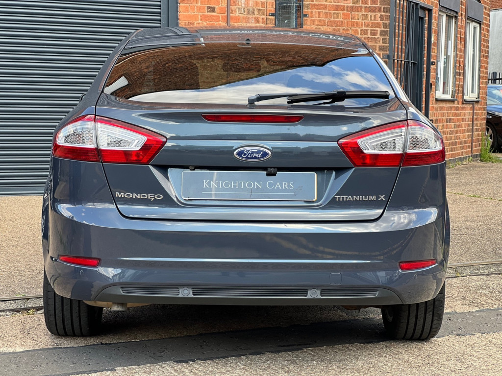 FORD MONDEO