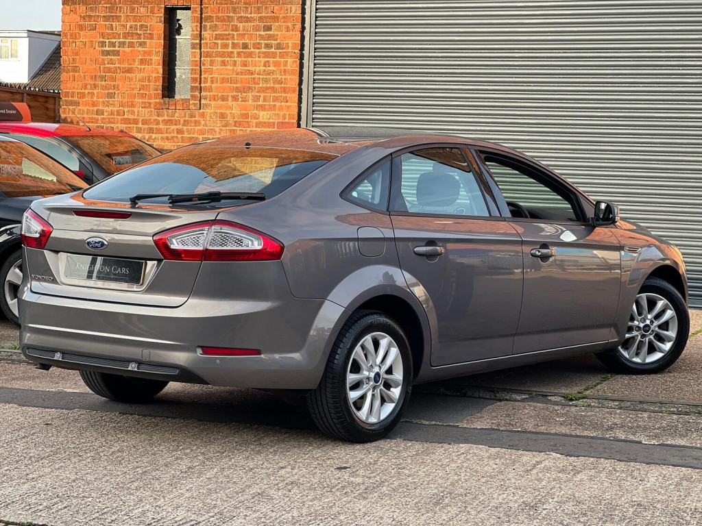 FORD MONDEO