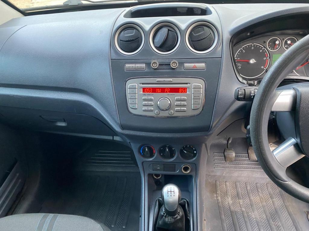 FORD TRANSIT CONNECT
