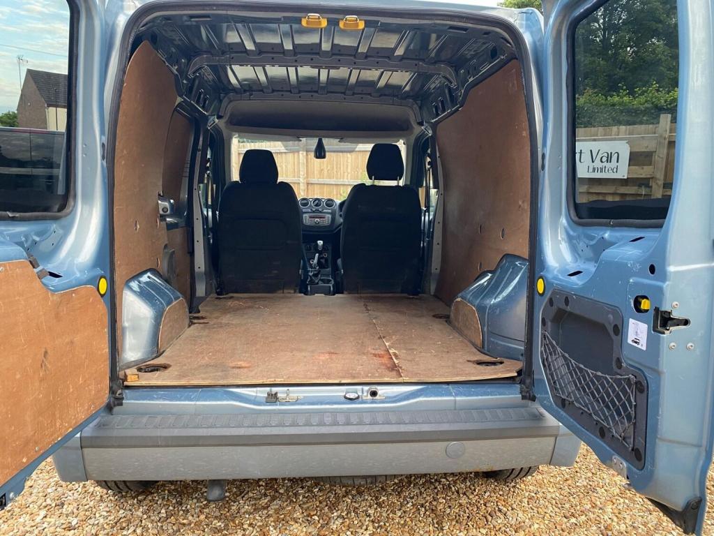 FORD TRANSIT CONNECT
