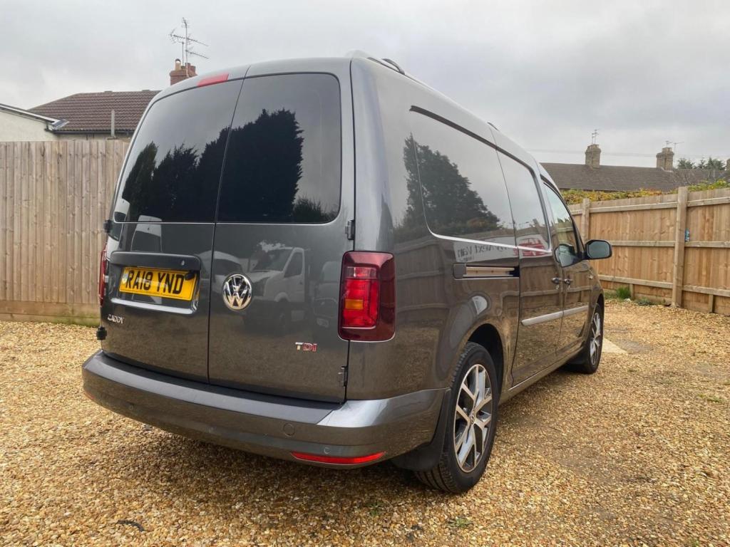 VOLKSWAGEN CADDY MAXI