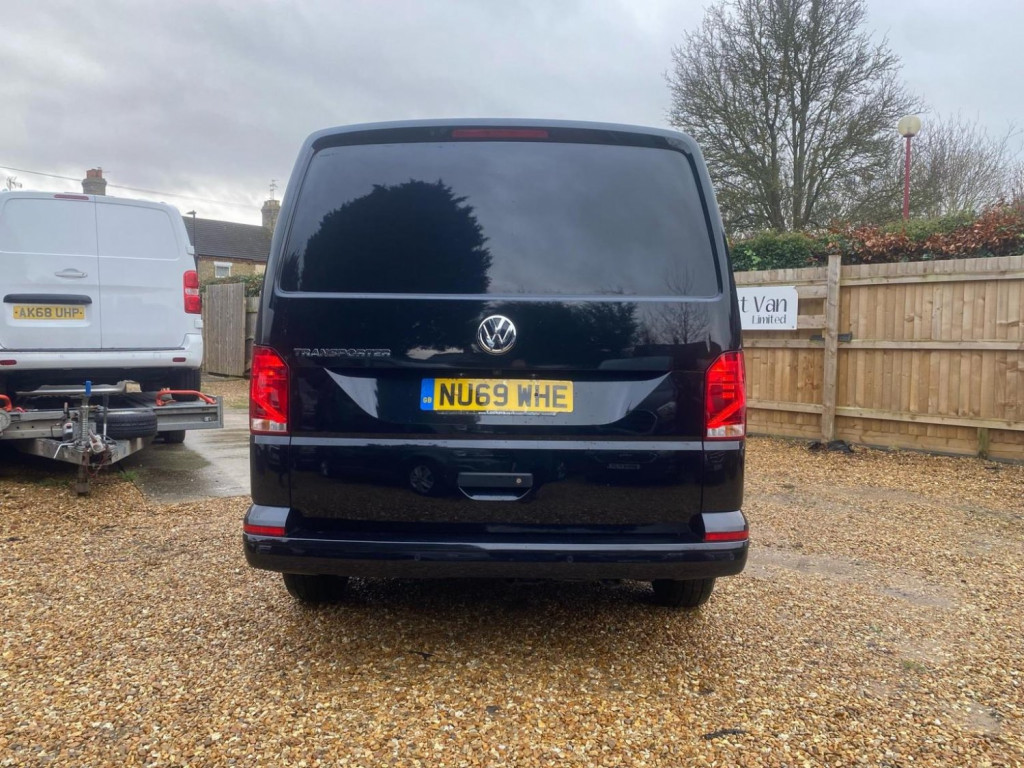 VOLKSWAGEN TRANSPORTER