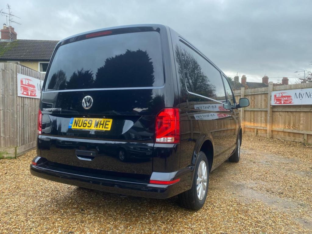 VOLKSWAGEN TRANSPORTER