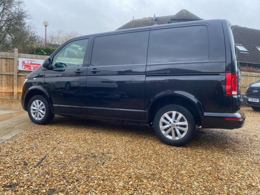 VOLKSWAGEN TRANSPORTER