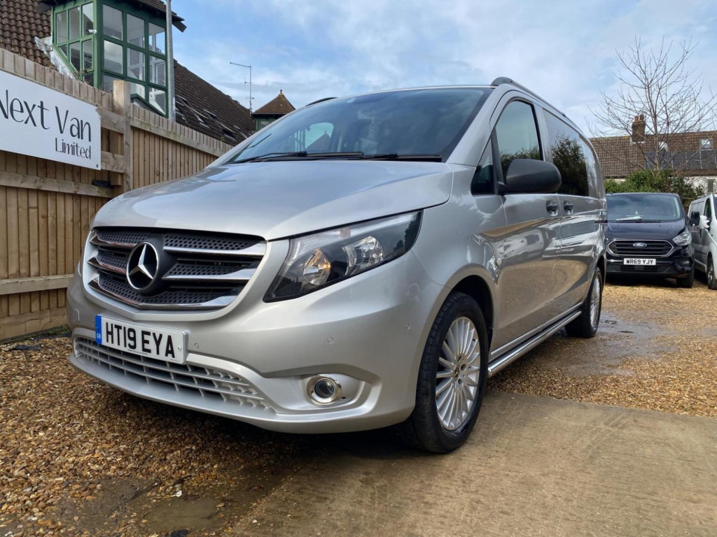 MERCEDES-BENZ VITO