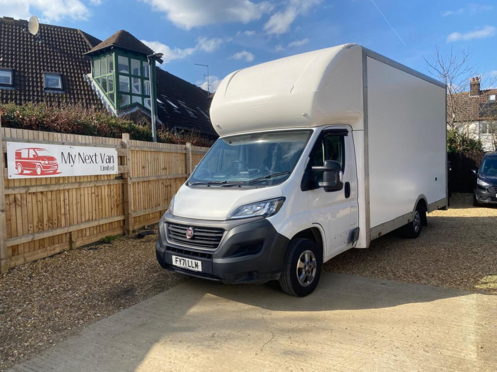 View FIAT DUCATO 2.3 MultiJetII 35 Platform Cab M H1 Euro 6 2dr