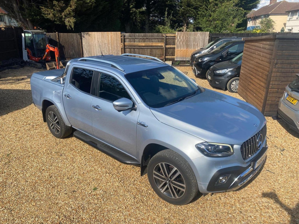 View MERCEDES-BENZ X CLASS 3.0 CDI V6 Power G-Tronic+ 4MATIC Euro 6 4dr