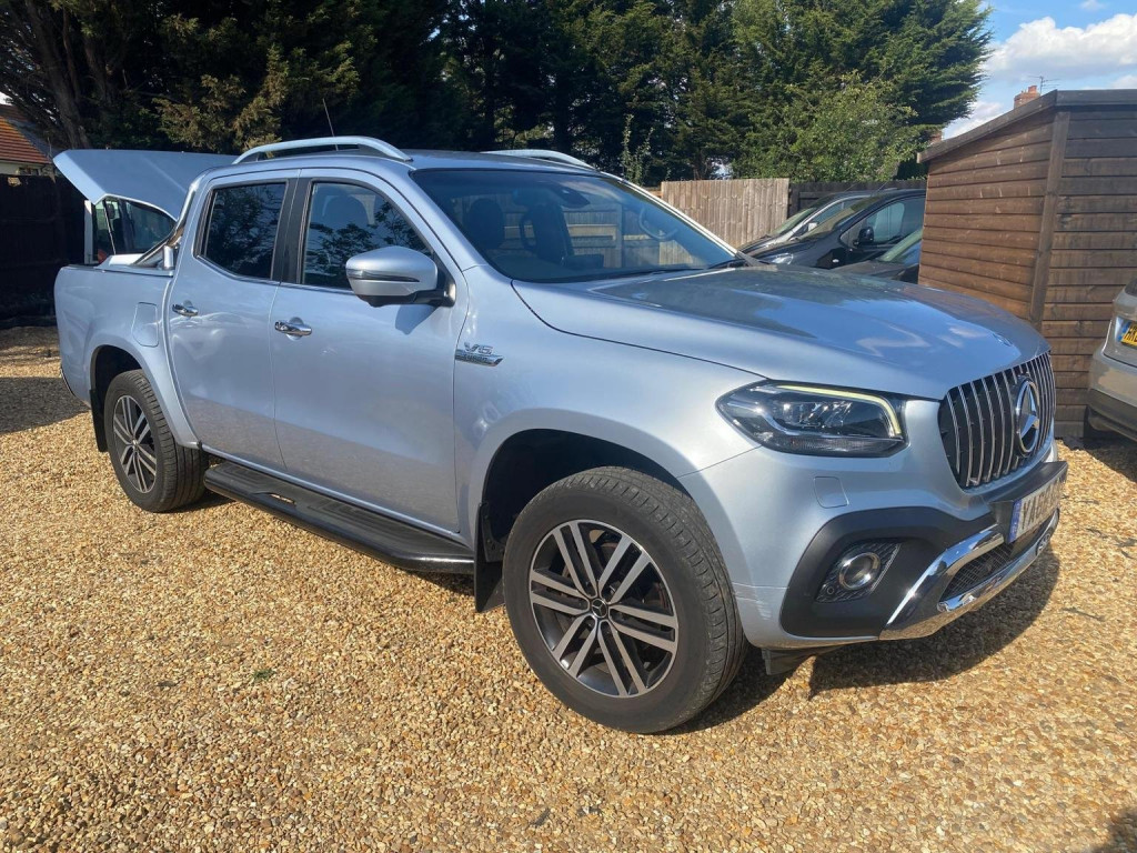 View MERCEDES-BENZ X CLASS 3.0 CDI V6 Power G-Tronic+ 4MATIC Euro 6 4dr