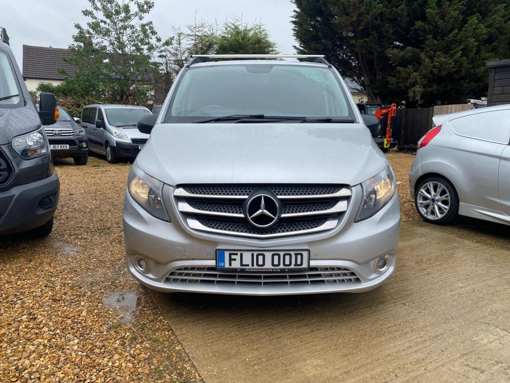 View MERCEDES-BENZ VITO 2.1 116 CDI BlueTEC Sport Crew Van G-Tronic+ RWD L2 Euro 6 (s/s) 5dr (LWB)