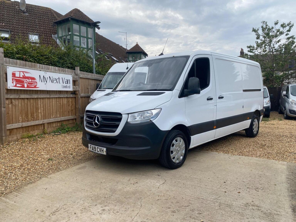 View MERCEDES-BENZ SPRINTER 2.1 314 CDI G-Tronic FWD L2 H2 Euro 6 (s/s) 5dr