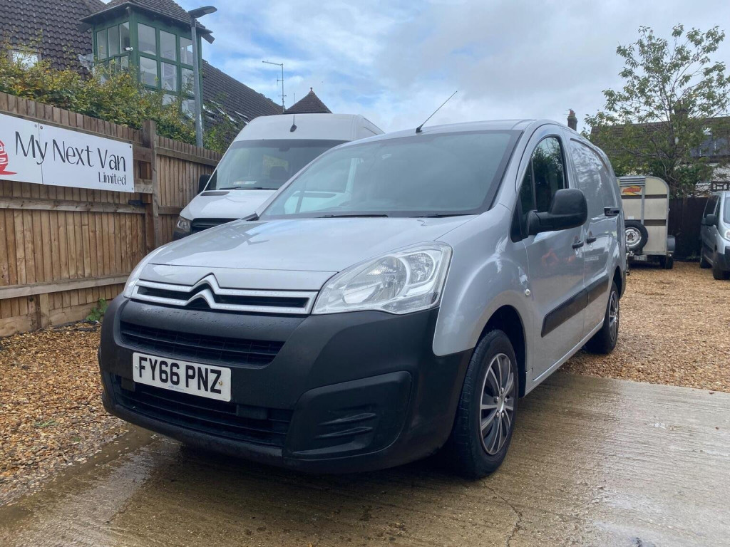 View CITROEN BERLINGO 1.6 BlueHDi 750 LX L2 6dr